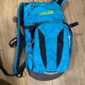 CamelBak Blue kids Mini M.U.L.E.